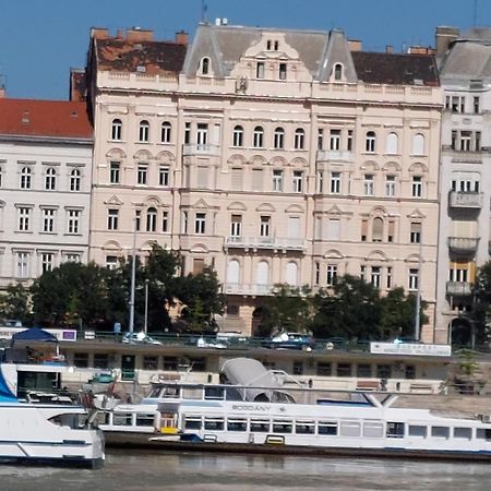 Duna Szecsi Apartman Boedapest Buitenkant foto